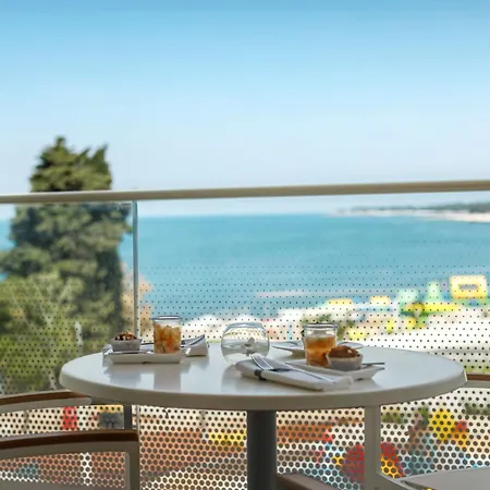 Marea Suites, Valamar Collection Semesteranläggning (resort)